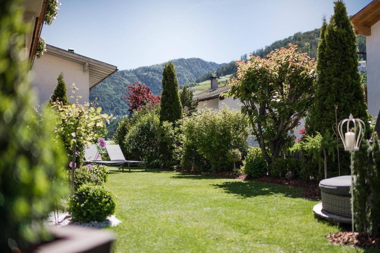 Garni Hotel Platzer Бургузио Экстерьер фото
